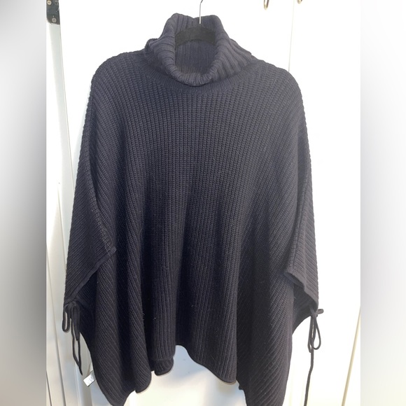 LOFT Sweaters - Ann Taylor Loft Turtleneck Poncho Sweater